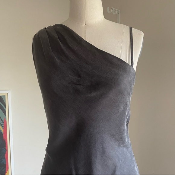 sovere ISLA ASYMMETRICAL DRESS Q06 - Picture 5 of 8